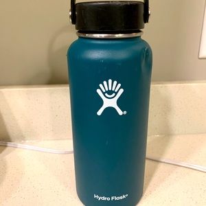 32oz wide mouth Hydro Flask Dark Teal (Dented)